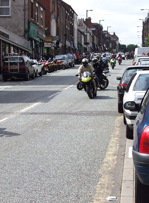 Bike_Whill_Zoom_Down_02